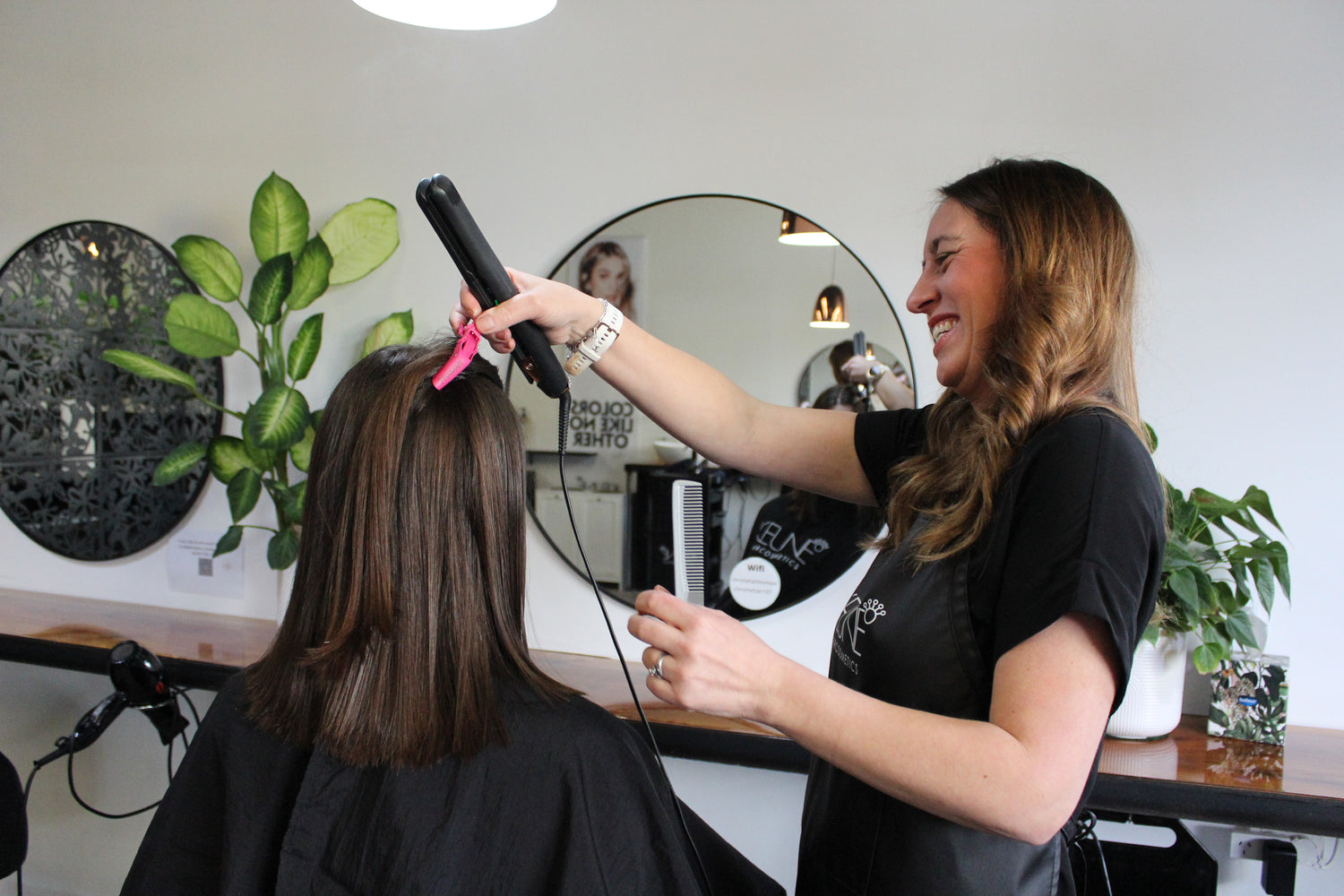 Consultation with an experienced hairdresser in Christchurch